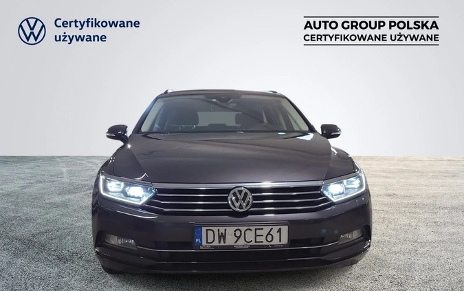 Volkswagen Passat cena 66900 przebieg: 187913, rok produkcji 2019 z Ostroróg małe 379